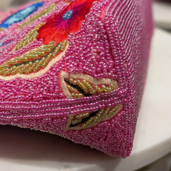 Vintage Hand Beaded & Embroidered Floral Purse with Pink Silk Lining - Picture 9 of 9